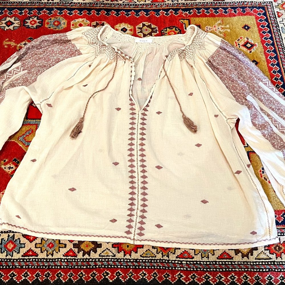 Doen Mystic Embroidered Peasant Top